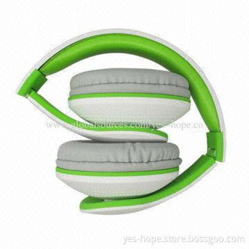 Full Size Ear Cap Headphones for iPhone, with 20-20,000Hz Frequency Response Range